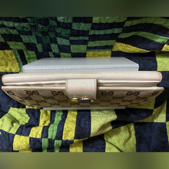 GUCCI Ophidia White Leather and Canvas Monogram Wallet w/ Dust Bag - Picture 11 of 16